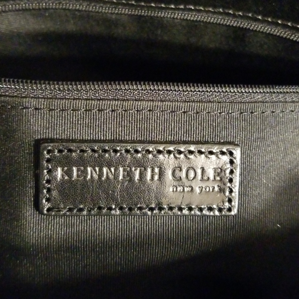 Purse - Picture 4 of 6